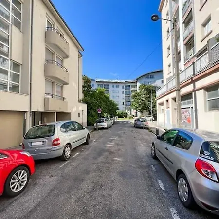 アパート Proche Gem Et Gare: 3 Chambres-clim-balcon-wifi